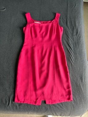Vintage Jones New York 100% Silk Sheath Dress Barbie Pink Fuchsia Old Money 90’s